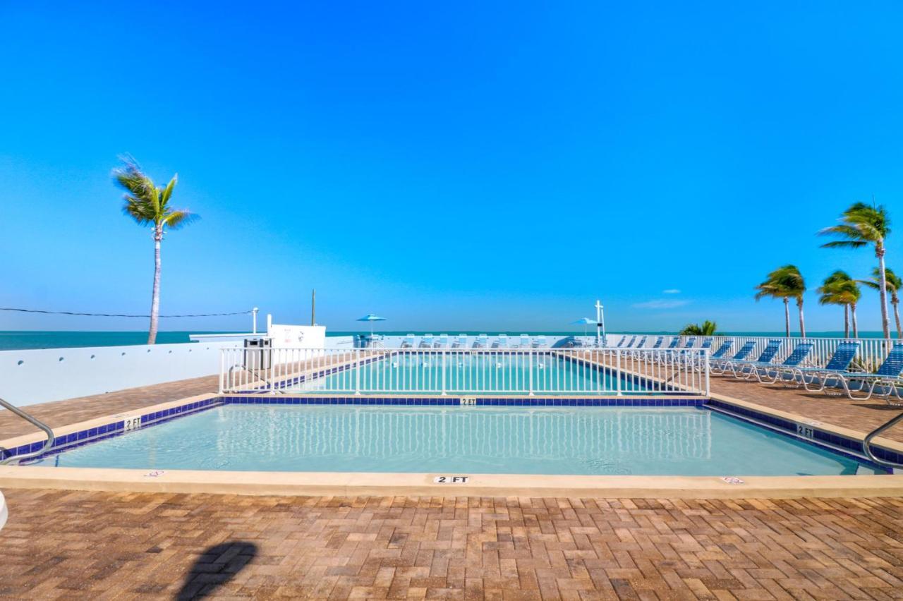 Fiesta Key Rv Resort Standard Room 1 レイトン エクステリア 写真